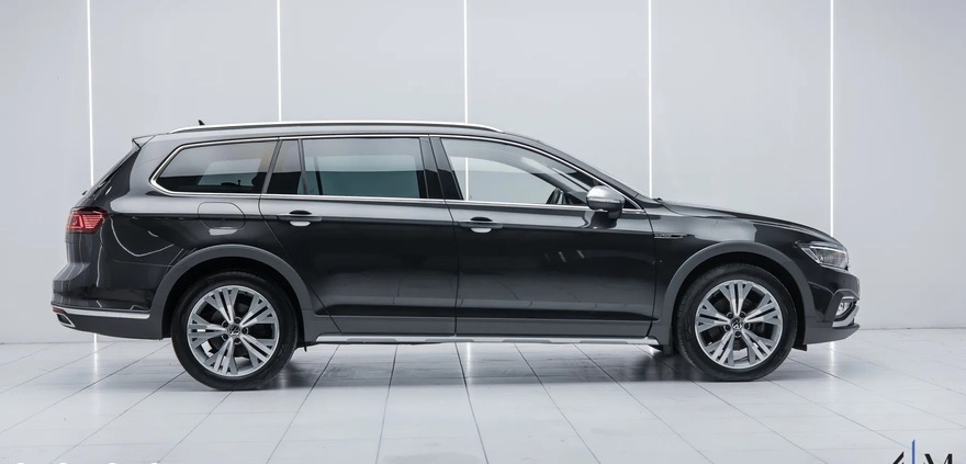 Volkswagen Passat cena 169900 przebieg: 36899, rok produkcji 2021 z Ciężkowice małe 742